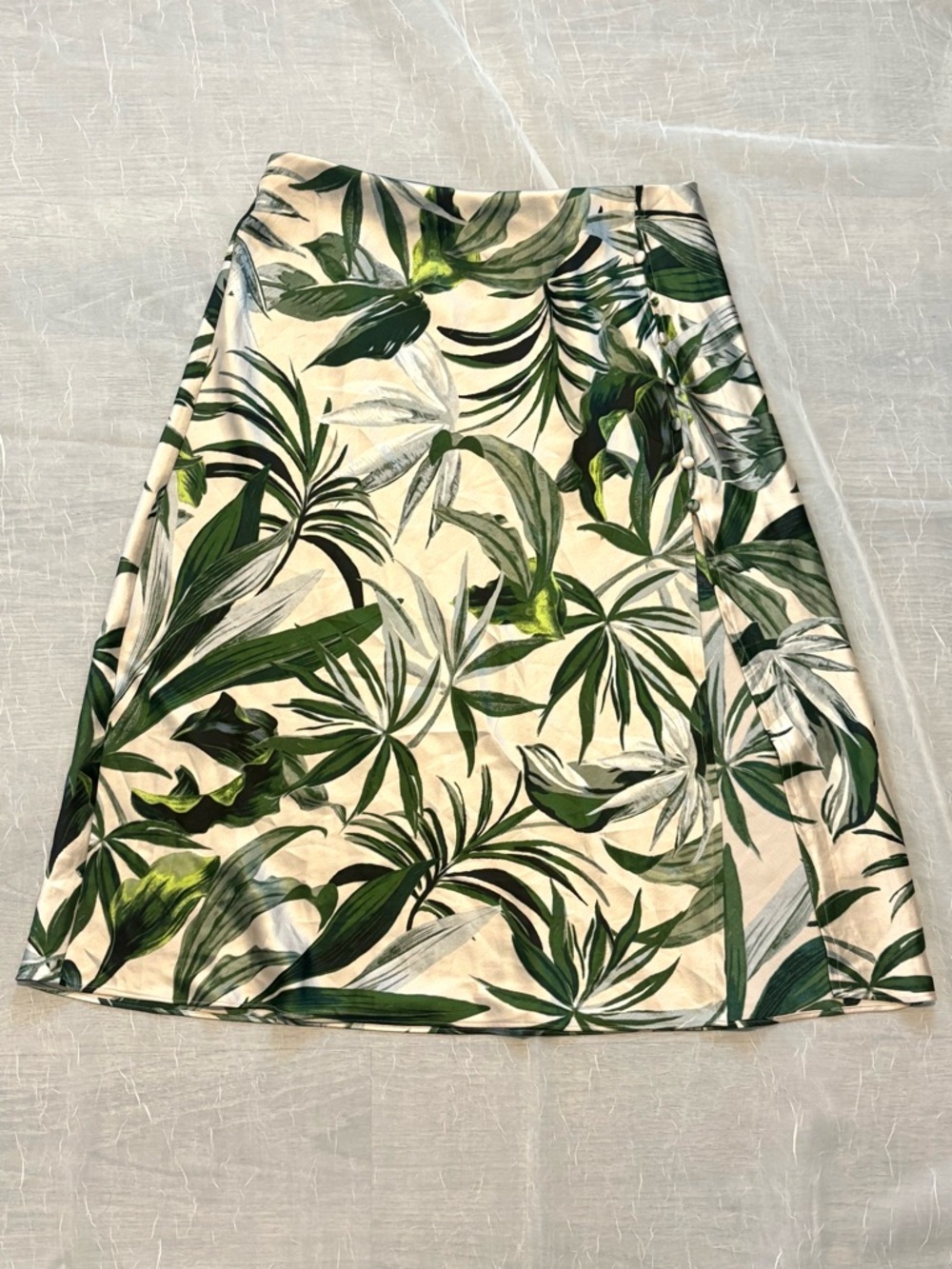 Victoria’s Secret Tropical Palm Leaf Skirt Button Front